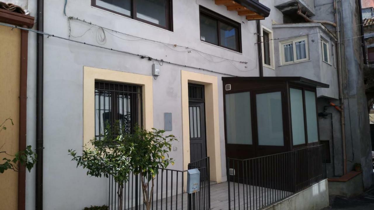 Apartamento Gentile Holiday House Catania Exterior foto